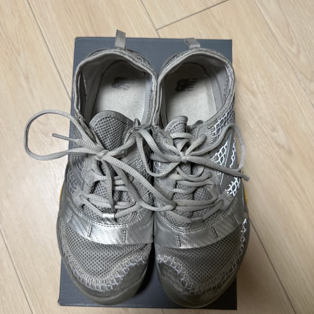 뉴발란스 미니머스 MT10O 슬레이트 그레이 실버 285