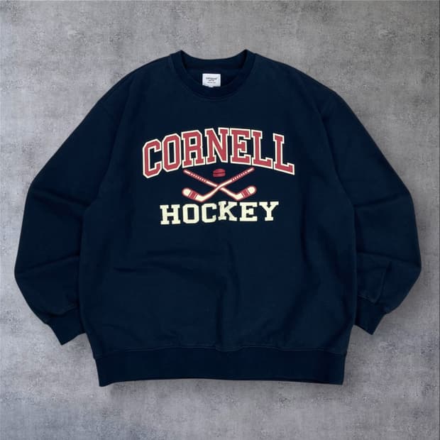 에스피오나지 네이비 컬러 코넬 하키 빅로고 맨투맨