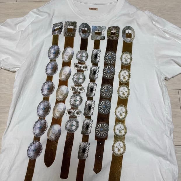 캐피탈 크루 콘초 반팔티