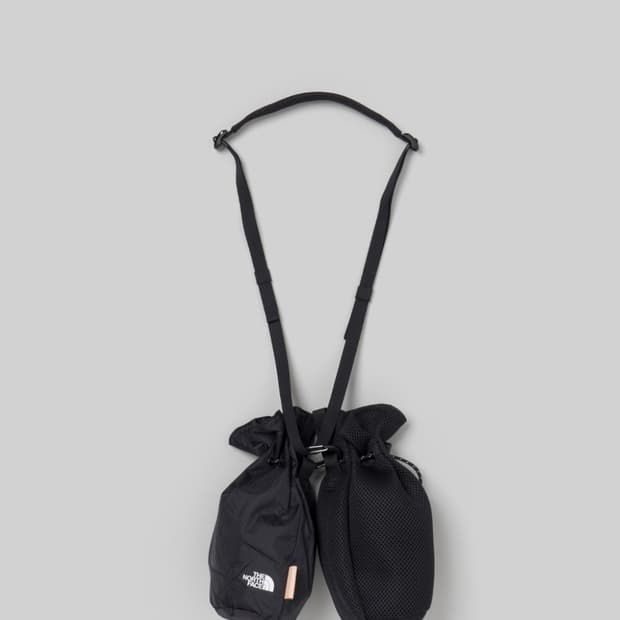 노스페이스 핸더스킴 파우치백 팝니다