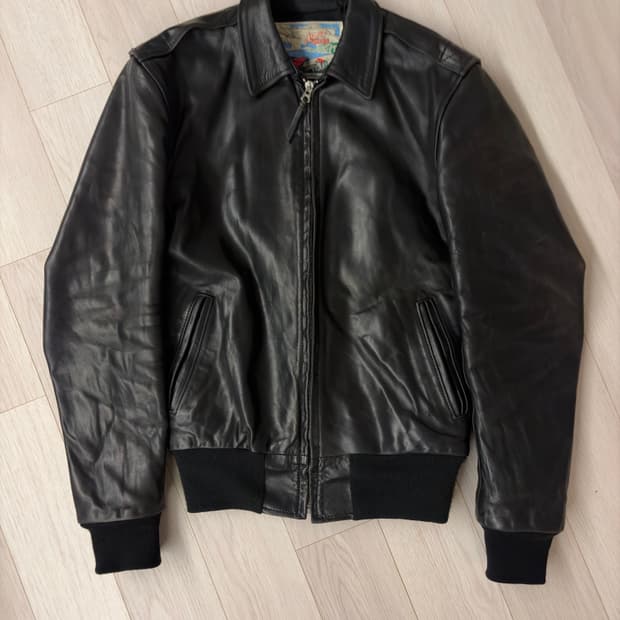 에어로 레더 FQHH “Happy Days” 말가죽 자켓