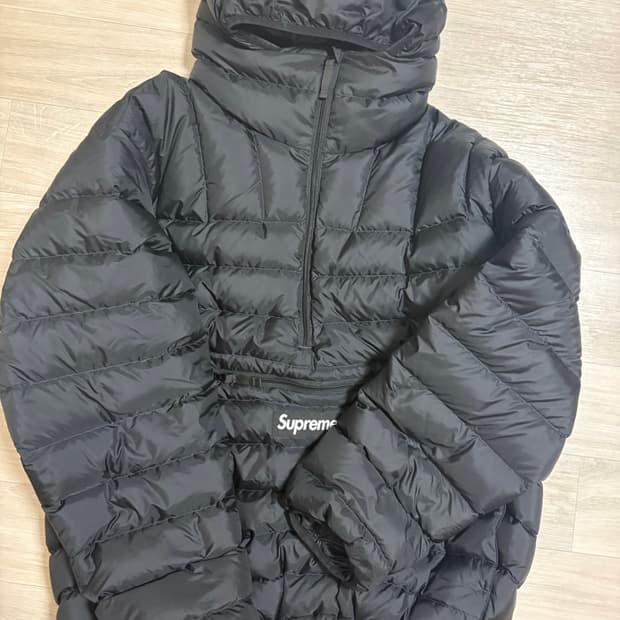 슈프림 마이크로 다운 하프 집 후드 풀오버 블랙 