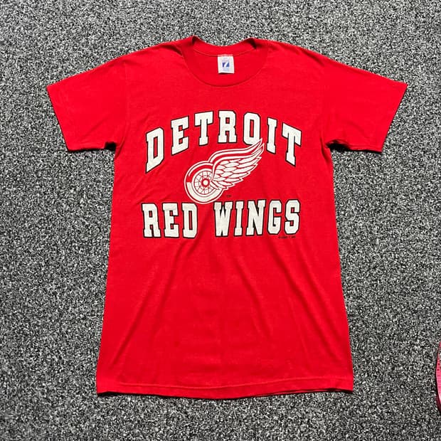 90s vintage t shirts logo7 red wings