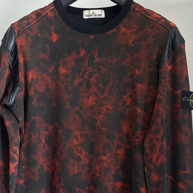 스톤아일랜드 tortoise camo OVD 맨투맨 M(100) 국내판