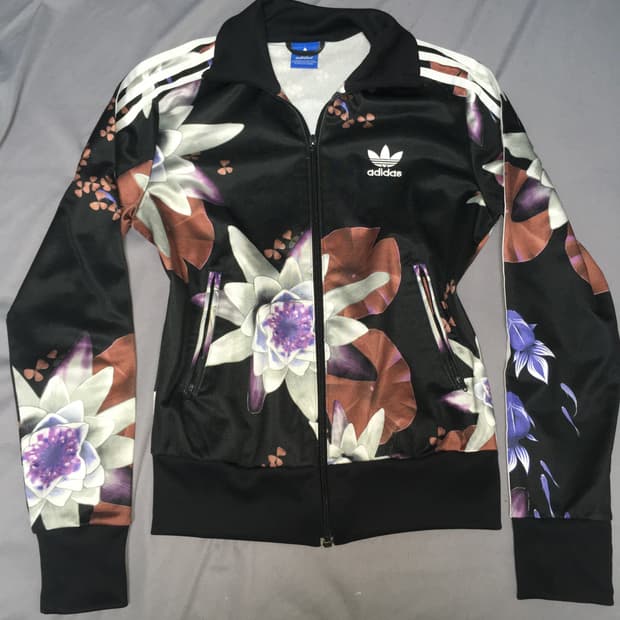 아디다스오리엔탈집업