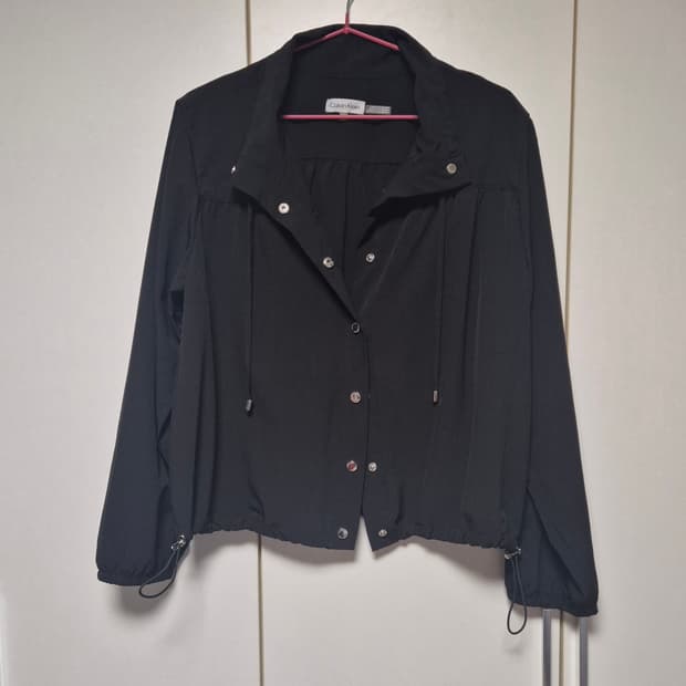 캘빈클라인 SS시즌 스트링 자켓 블랙