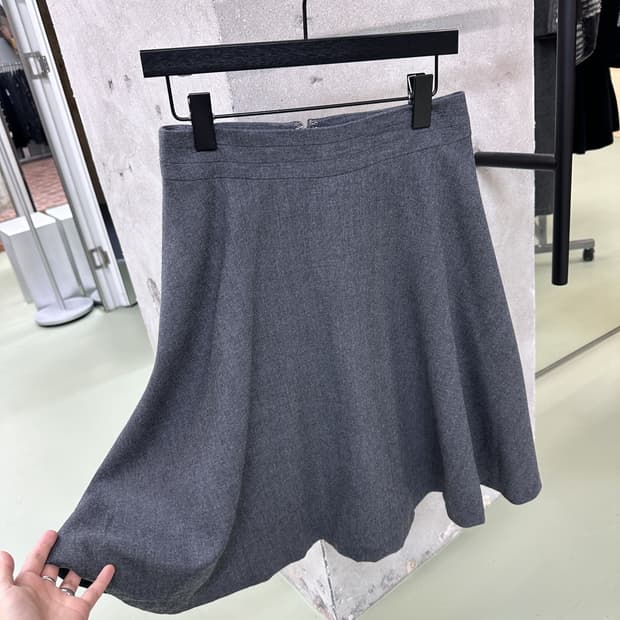 gray wool flare skirt