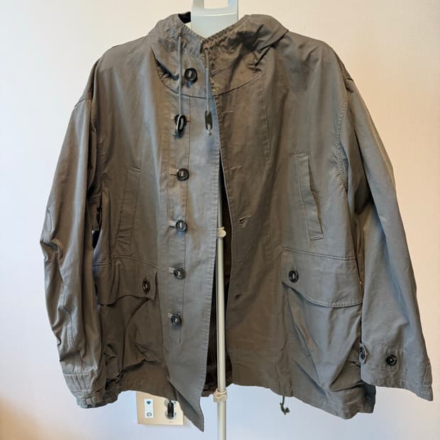 러프사이드 스노우파카 다크그레이