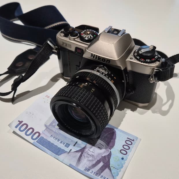 작례O 클래식 명기 니콘 fe10+nikkor 35-70 필름카메라 빈티