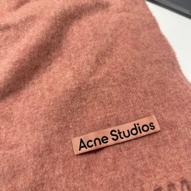 아크네 스튜디오 머플러 로즈 멜란지