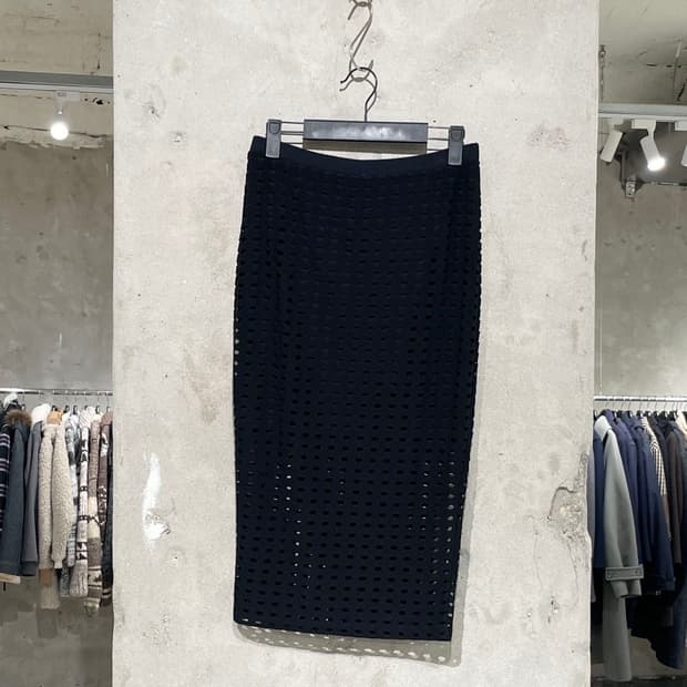 알렉산더 왕 블랙 펀칭 미디 스커트