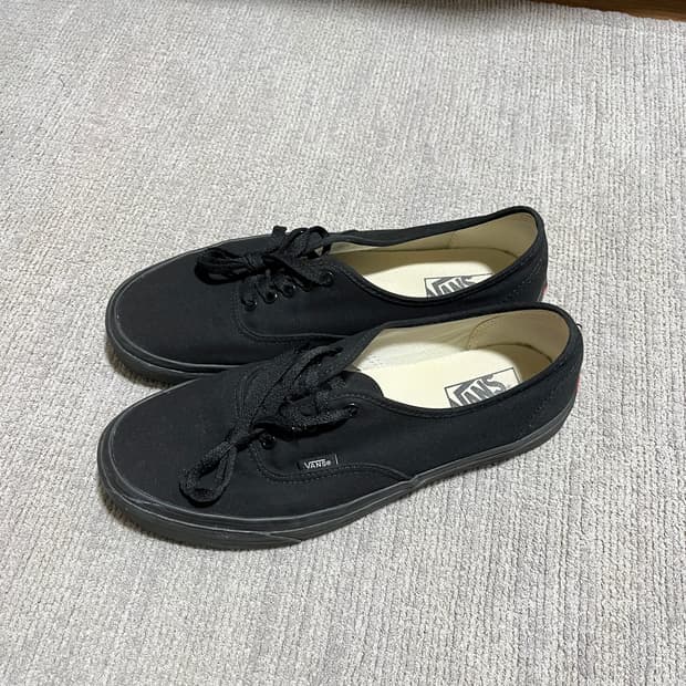 [280] 반스 올블랙