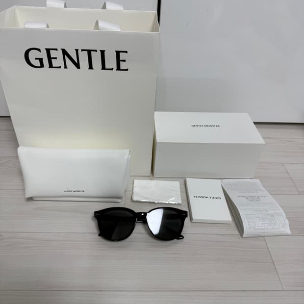 젠틀몬스터 제이드 01 새상품