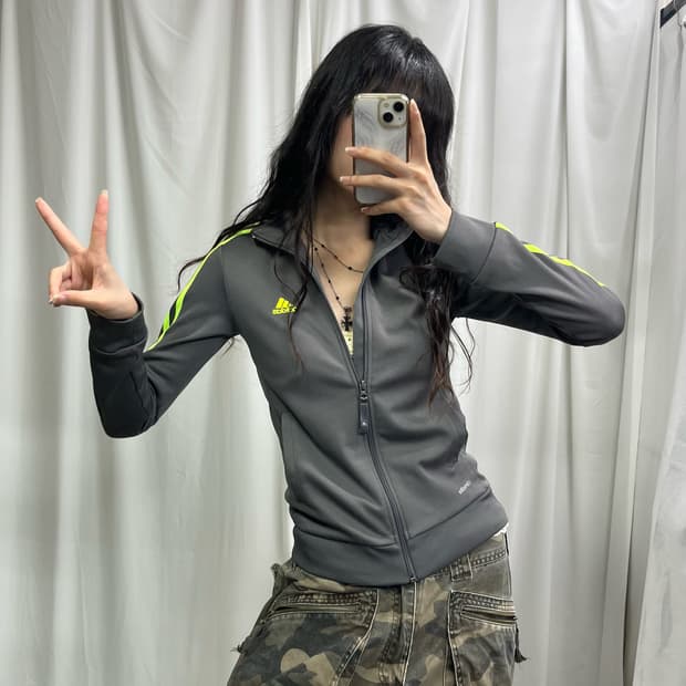 Adidas gray jersey
