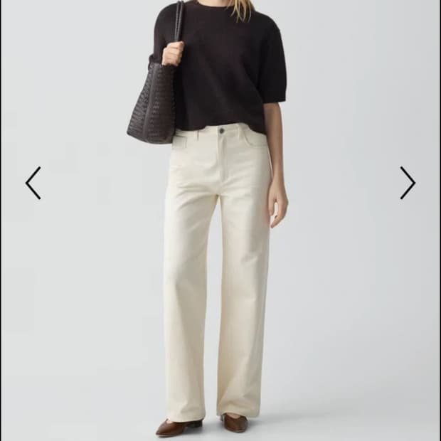 [택있는 새상품] Theory 띠어리 화이트진 판매합니다