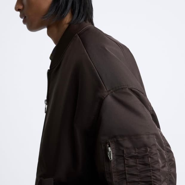 자라 남성  봄버 