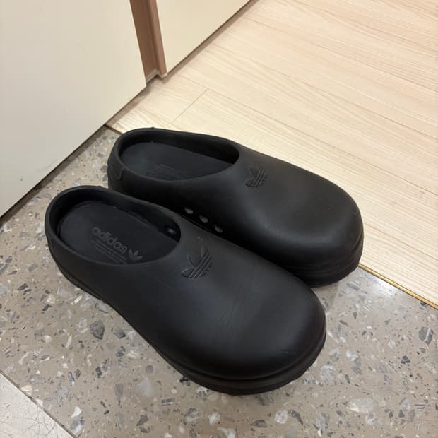 아디다스 스탠스미스 뮬 W275 블랙