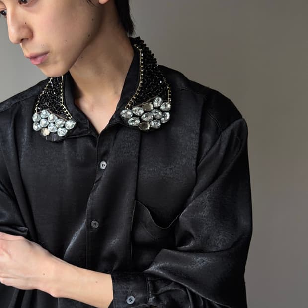 e rin ai e 비즈 디테일 & 실크 셔츠