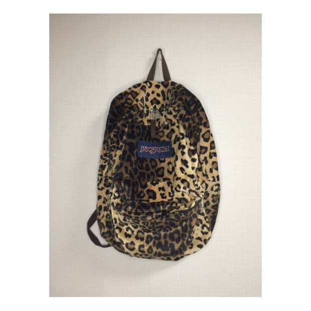 잔스포츠 레오파드 호피 무늬 백팩