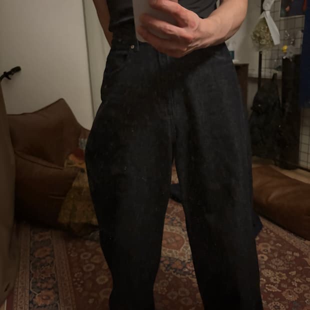 와이드 벌룬 핏 데님 논 페이드 인디고 흑청