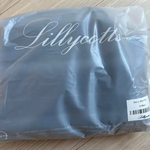 릴리코츠 메리 숏팬츠 새상품 블랙 M