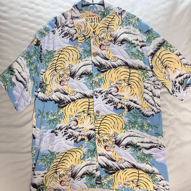 sun surf fighting tiger 하와이안 셔츠
