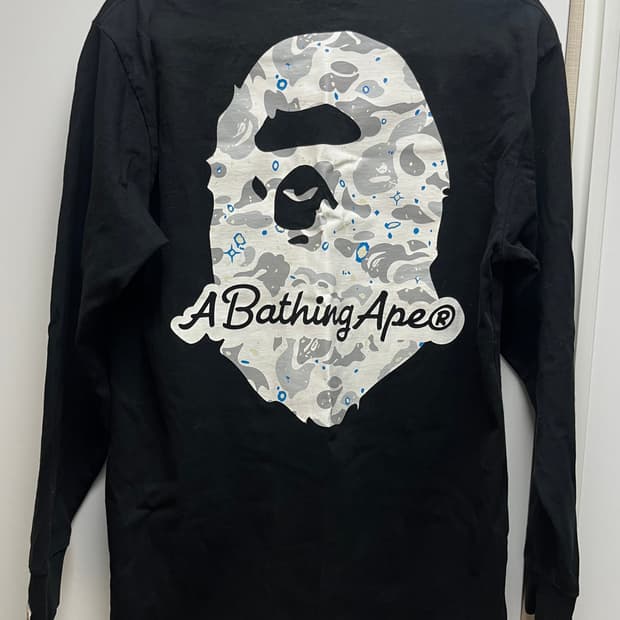 베이프 정품 야광 카모 컬리지 롱 슬리브 티