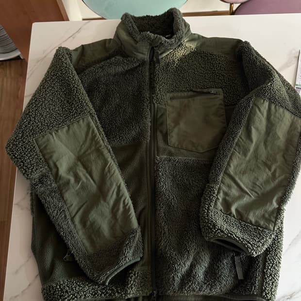 L 유니클로 엔지니어드가먼츠 후리스