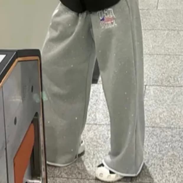CRYSTAL BAGGY SWEAT PANTS [GRAY]