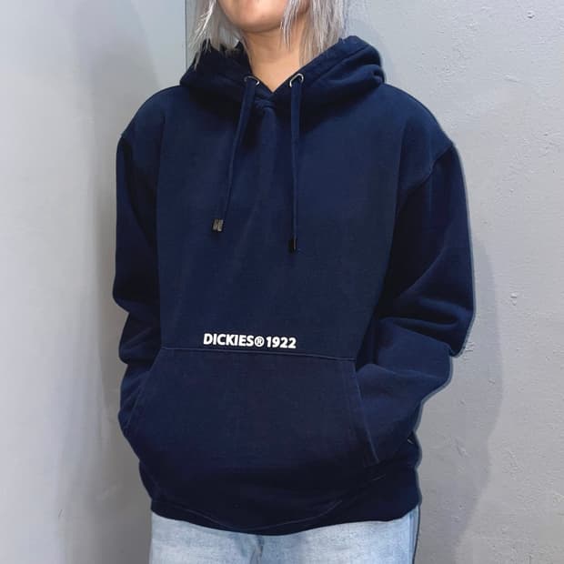 DICKIES 레터링 후드 티셔츠