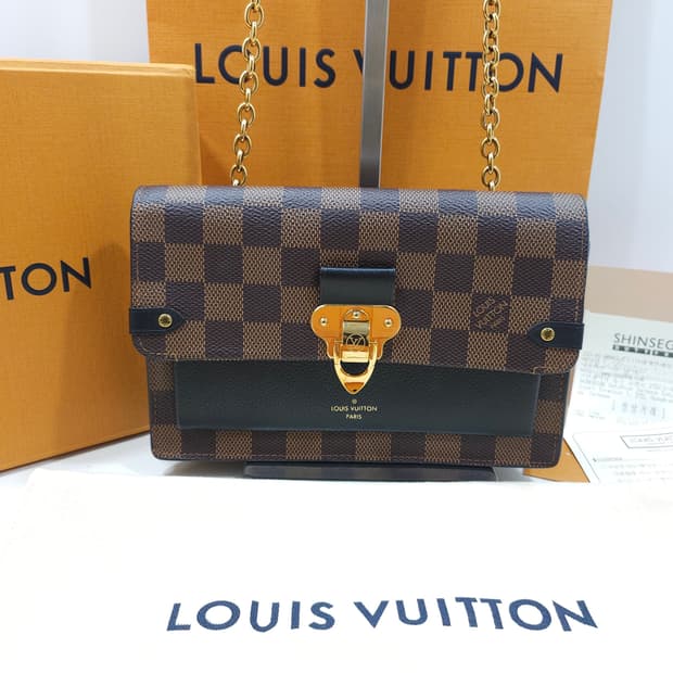 루이비통 바뱅 다미엔 체인 월릿 숄더백