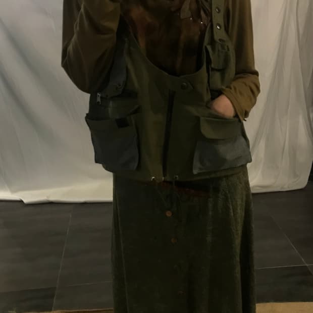 Flower pattern khaki vintage skirt