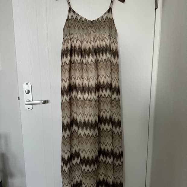 Earth Zigzag Slip Dress