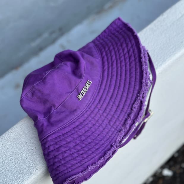 [S-M] 자크뮈스 르 밥 아티초크 버킷햇 퍼플 모자