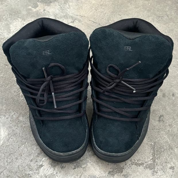 ERL VAMP 하이탑 스니커즈 (스웨이드, 블랙) 240~250