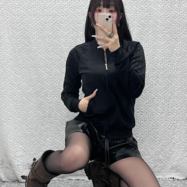 아디다스 빈티지 Y2K 갸루 슬림핏 슈퍼걸 져지 집업 90 C13425