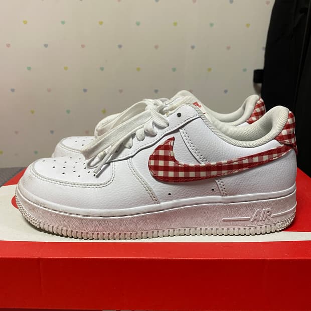 나이키 에어포스1 체크 깅엄 레드 235