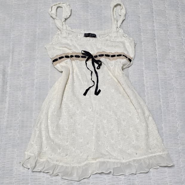 로맨틱 히메라떼갸루 핀터깔 니트 슬리브리스