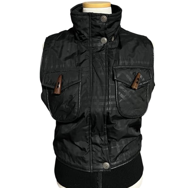 버버리 여성 체크 베스트 블랙 조끼(MADE IN LONDON) 40