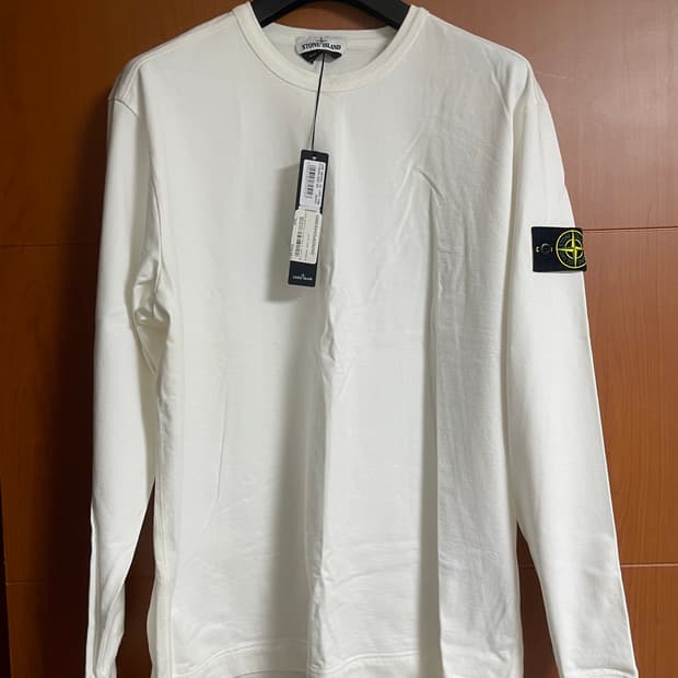 스톤아일랜드 롱슬리브 화이트  XXL  