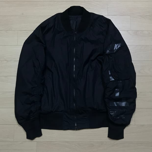 [L] 나이키 리버시블 항공점퍼 ma-1