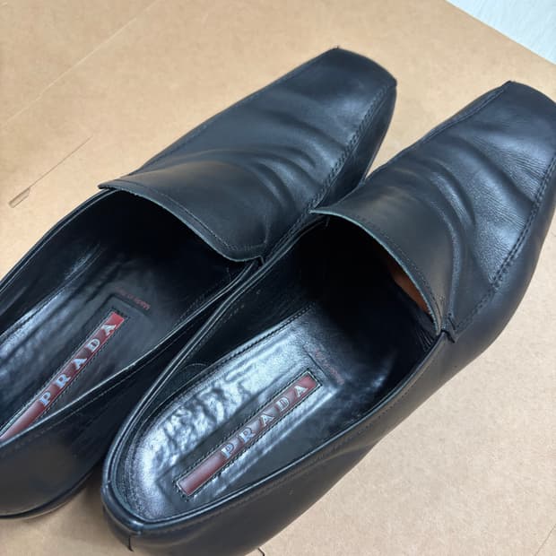 Prada 빈티지 로퍼 