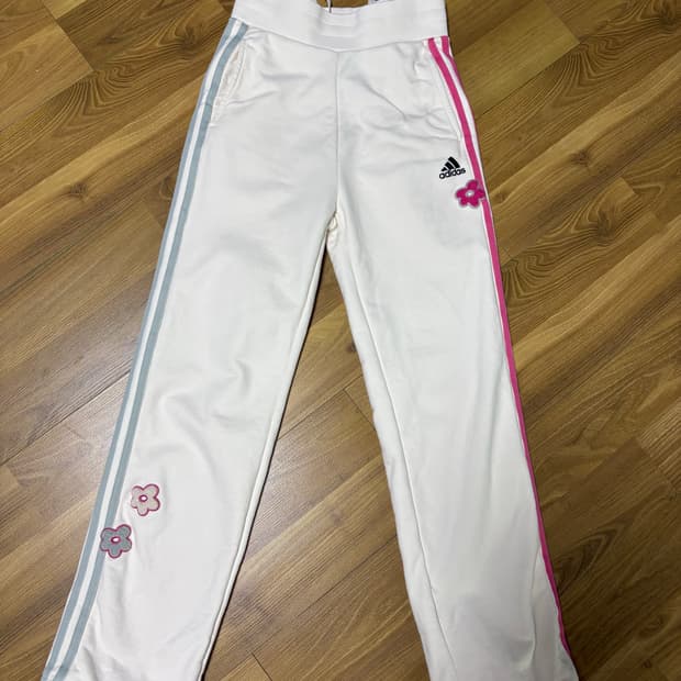 아디다스 추리닝