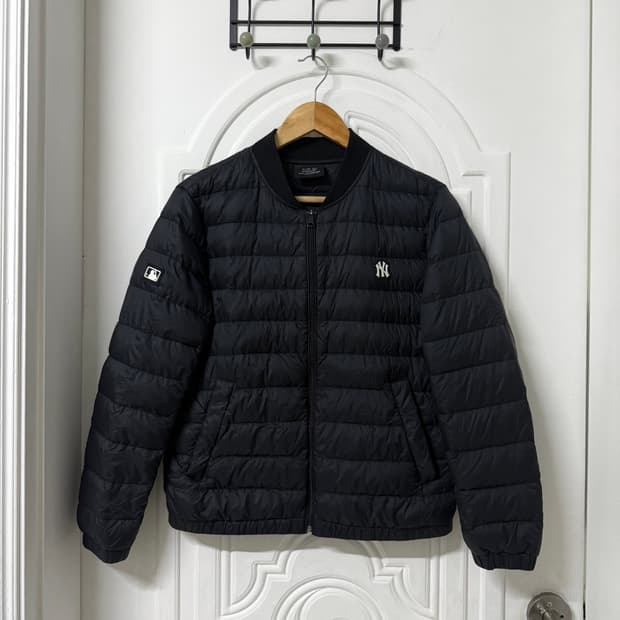 90 S사이즈 MLB 구스다운 경량패딩