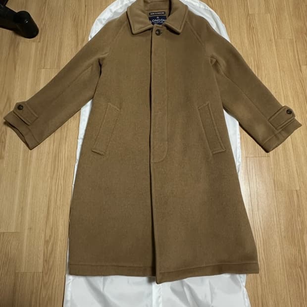 런던트레디션 Inverted Pleats Wool Coat - Vicun