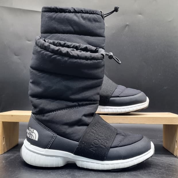 노스페이스 여성패딩부츠220