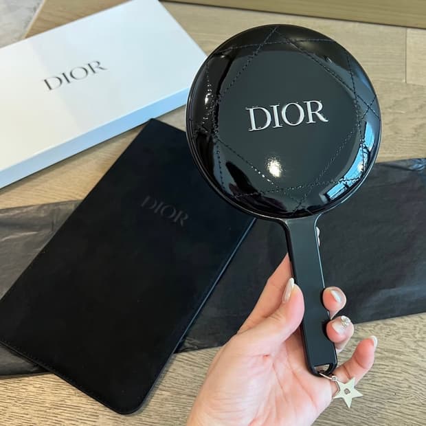 디올뷰티 블랙 핸드미러 손거울 