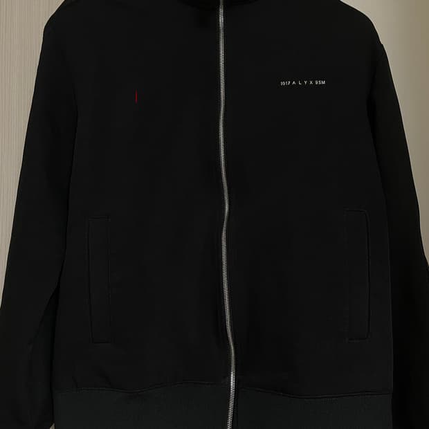 알릭스 트랙자켓