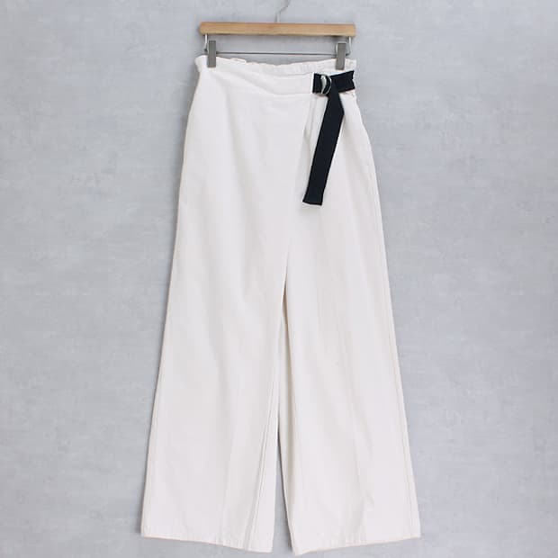 GU _ wide fit wrap pants 