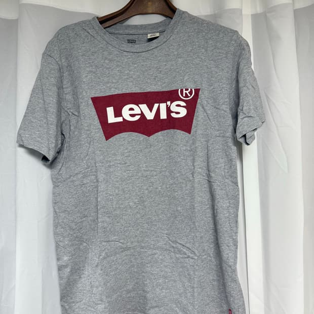 리바이스 반팔티